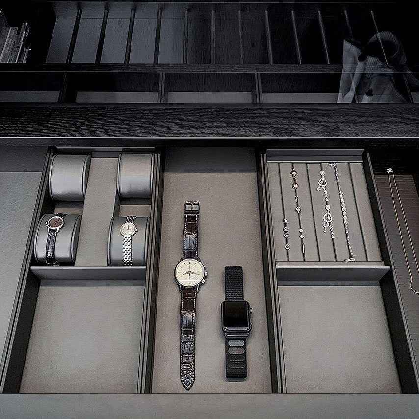Luminar United Drawer